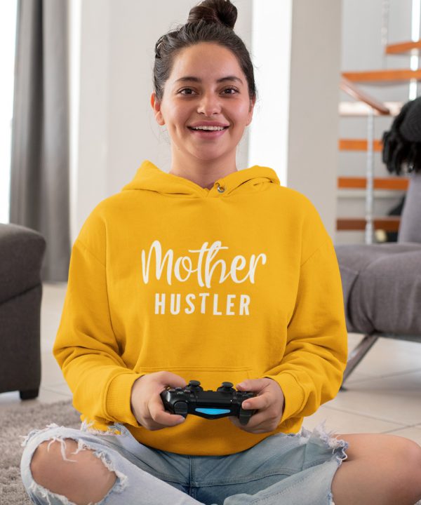 Moeder Hoodie Mother Hustler Geel