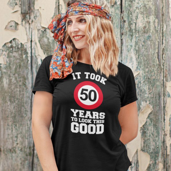 T-Shirt 50 Jaar Looking Good Dames